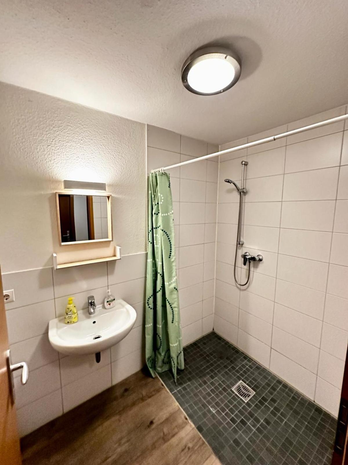 Nr 1 Gemuetliches & Helles Doppelzimmer In Kleve *