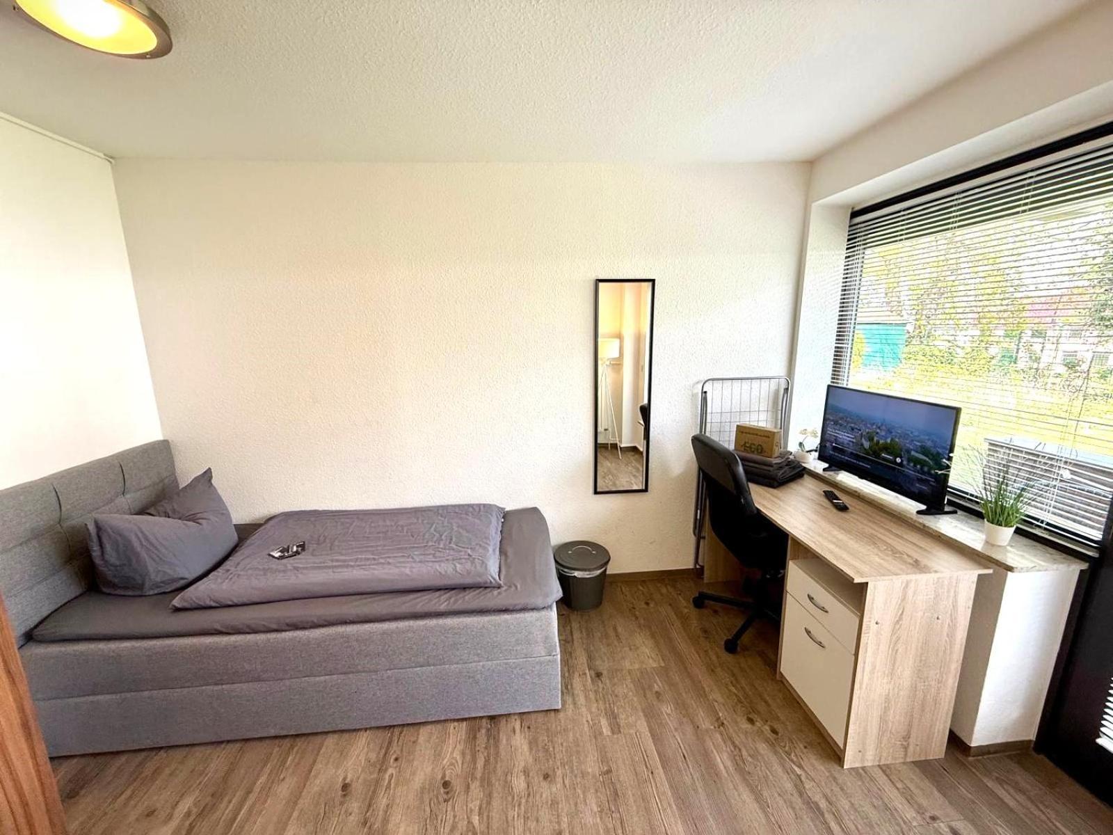 Homestay Nr 1 Gemuetliches & Helles Doppelzimmer In Kleve *